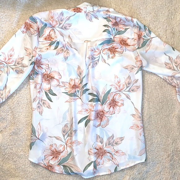 🍭CANDIE’S BLOUSE🍭 - Picture 2 of 4